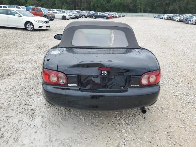 JM1NB353X20221368 - 2002 MAZDA MX-5 MIATA BASE BLACK photo 6