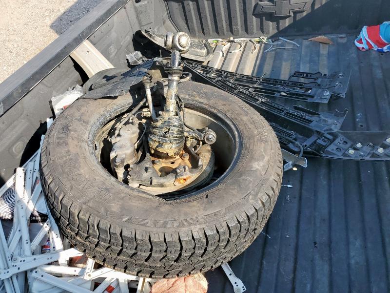 1GC4YLEY2NF334593 - 2022 CHEVROLET SILVERADO K2500 HEAVY DUTY WHITE photo 12