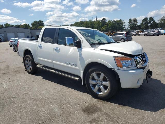 1N6AA0EC9BN323597 - 2011 NISSAN TITAN S 白色 照片 4
