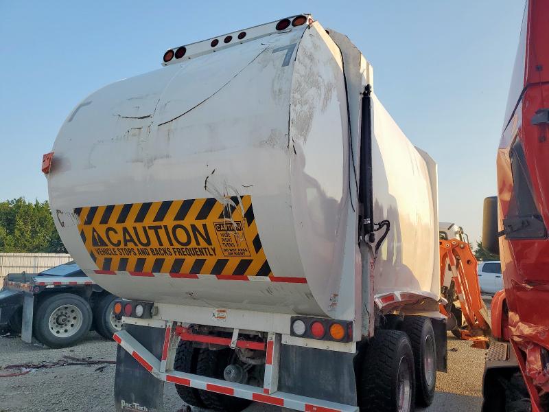 1FVHCYFE2SHVW4270 - 2025 FREIGHTLINER M2 106 MEDIUM DUTY WHITE photo 4