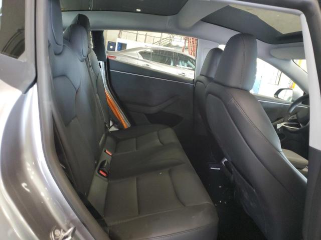 5YJ3E1EB3SF020598 - 2025 TESLA MODEL 3 灰色 照片 10