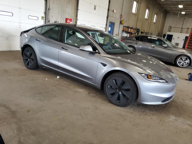 5YJ3E1EB3SF020598 - 2025 TESLA MODEL 3 灰色 照片 4