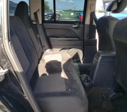 1C4NJPBA5FD107757 - 2015 JEEP PATRIOT SPORT 黑色 照片 11