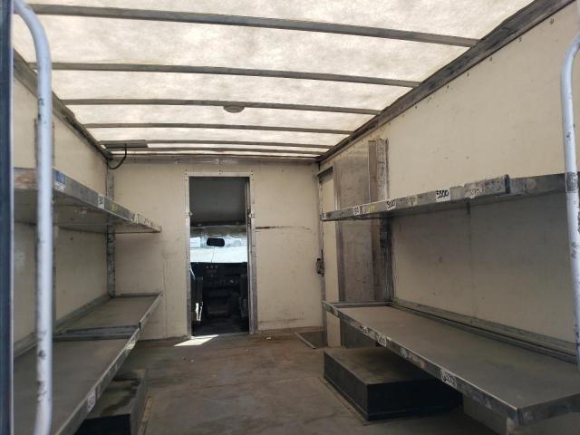 1GB3GSC70N1243147 - 2022 CHEVROLET EXPRESS G3 WHITE photo 10