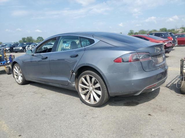 5YJSA1DP1DFP15475 - 2013 TESLA MODEL S 灰色 照片 2