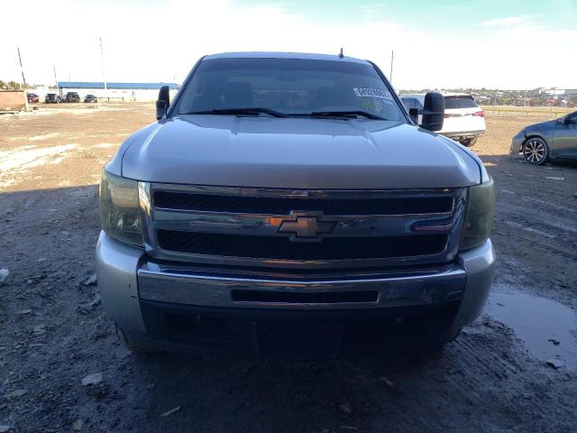 3GCPCREAXBG128661 - 2011 CHEVROLET SILVERADO C1500  LS SILVER photo 5