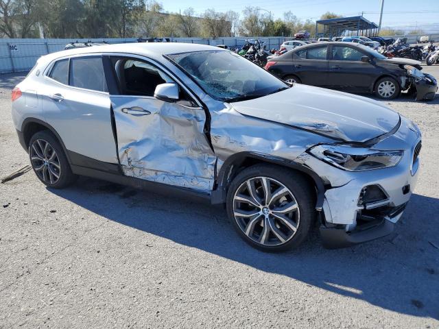 WBXYJ3C39JEJ84918 - 2018 BMW X2 SDRIVE2 SILVER photo 4