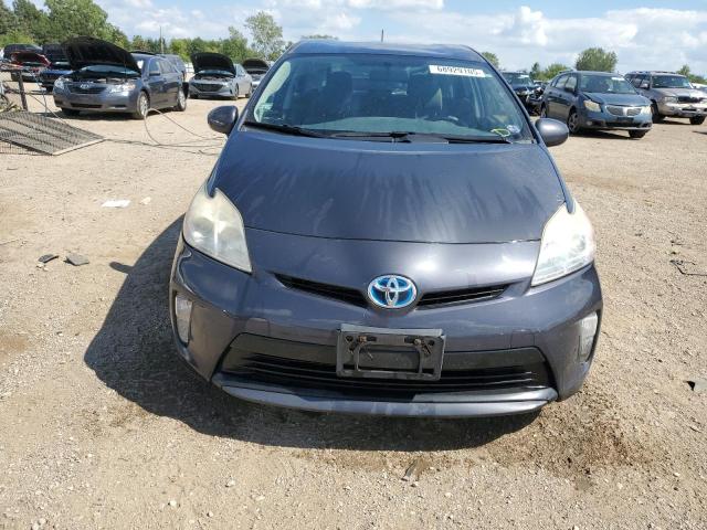 JTDKN3DU7D1686952 - 2013 TOYOTA PRIUS ნაცრისფერი ფოტო 5