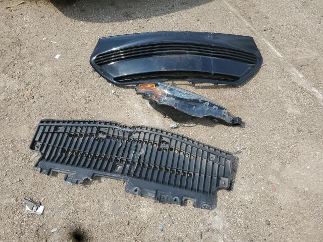 2T1BURHE9KC169458 - 2019 TOYOTA COROLLA L Silber Foto 12