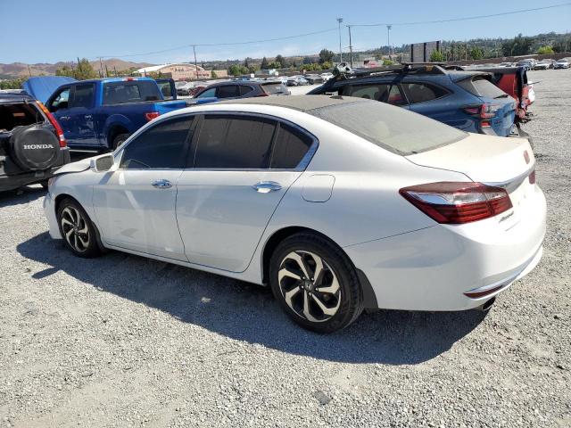 1HGCR3F08HA030494 - 2017 HONDA ACCORD EXL 白色 照片 2