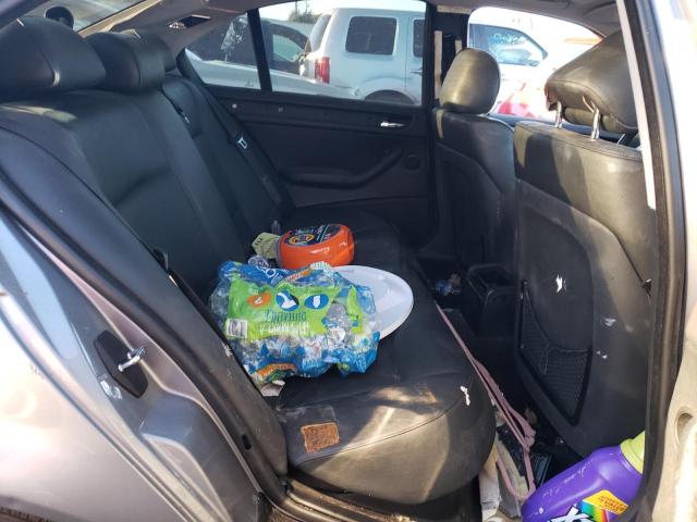 WBAET37423NH04358 - 2003 BMW 3 SERIES I ნაცრისფერი ფოტო 10