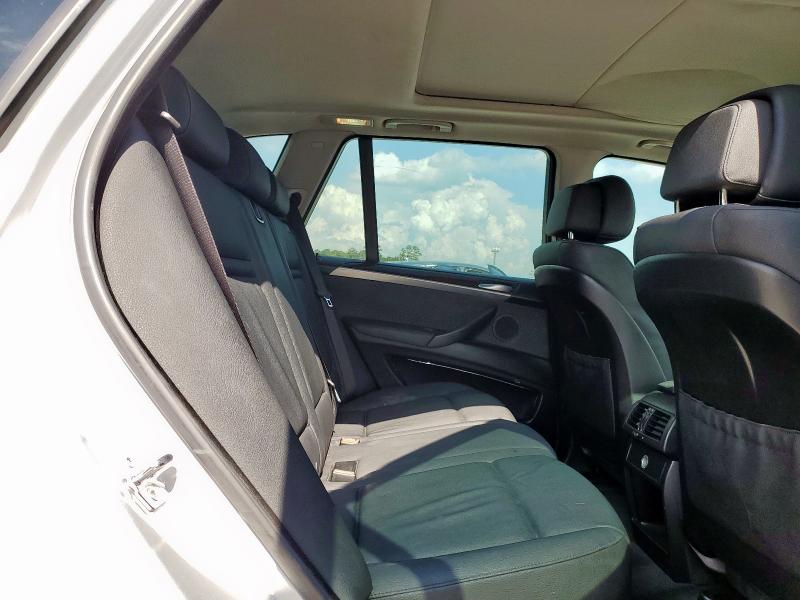 5UXFE43549L268747 - 2009 BMW X5 XDRIVE30I SILVER photo 11