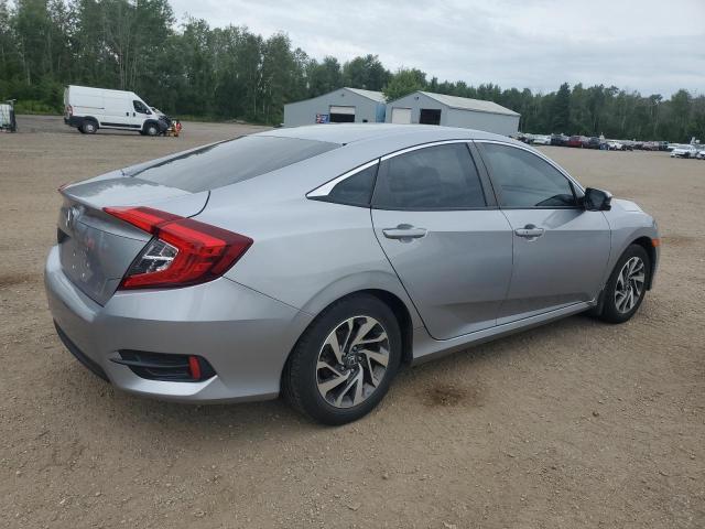 2HGFC2F84JH012483 - 2018 HONDA CIVIC EX SILVER photo 3