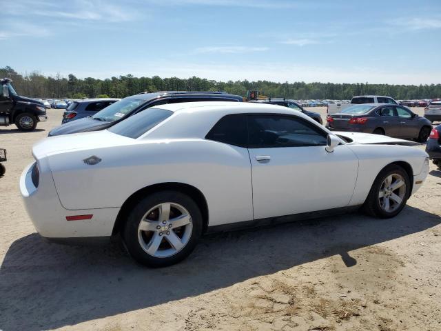 2C3CDYAG9DH692485 - 2013 DODGE CHALLENGER SXT WHITE photo 3