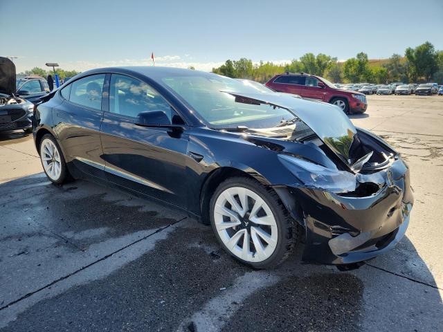 5YJ3E1EB8MF015125 - 2021 TESLA MODEL 3 BLACK photo 4
