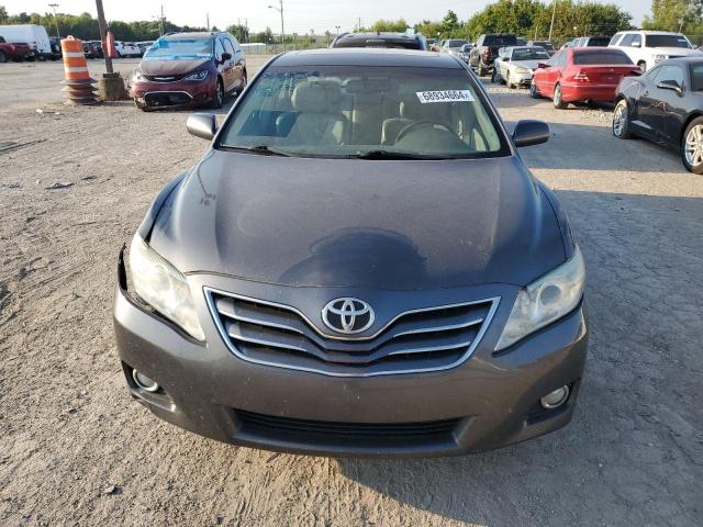 4T4BF3EK3BR166643 - 2011 TOYOTA CAMRY BASE GRAY photo 5