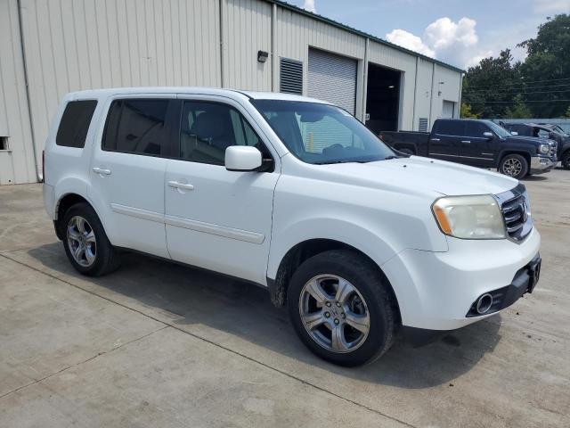 5FNYF3H51DB002995 - 2013 HONDA PILOT EXL WHITE photo 4