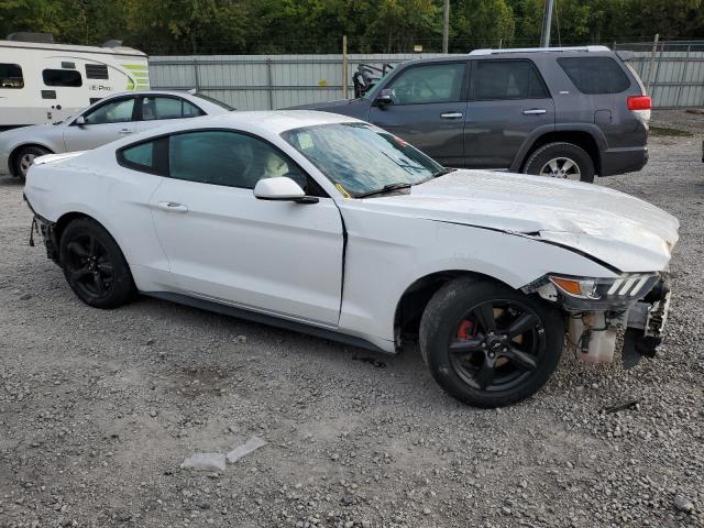 1FA6P8AM6H5290528 - 2017 FORD MUSTANG WHITE photo 4