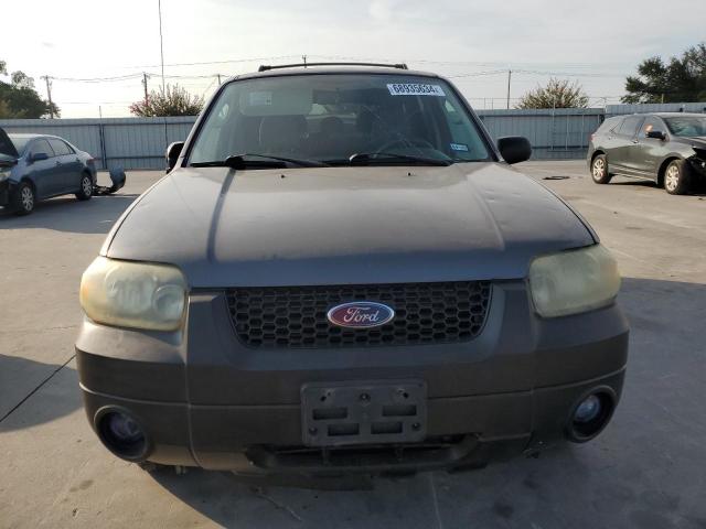 1FMCU93135KD85135 - 2005 FORD ESCAPE XLT GRAY photo 5