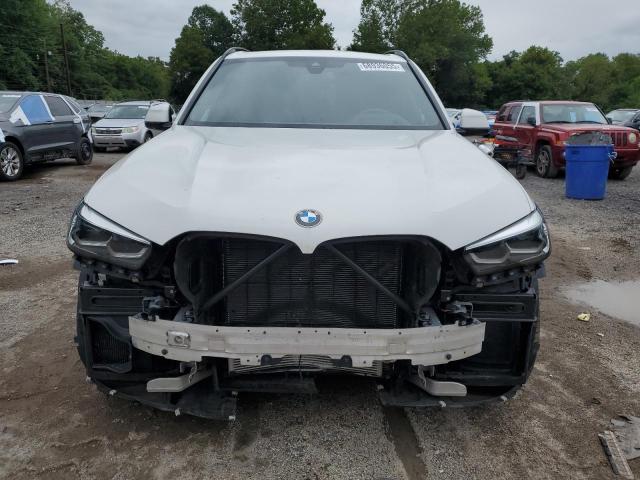 5UXCR6C0XP9P20136 - 2023 BMW X5 XDRIVE40I WHITE photo 5