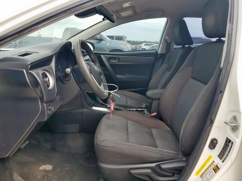 5YFBURHE5KP911256 - 2019 TOYOTA COROLLA L 白色 照片 7