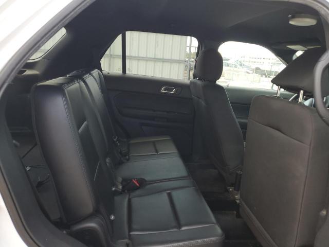 1FM5K8AR6HGD18649 - 2017 FORD EXPLORER POLICE INTERCEPTOR 白色 照片 11