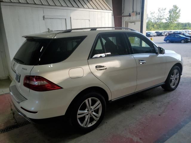 4JGDA5HB3EA359096 - 2014 MERCEDES-BENZ ML 350 4MATIC WHITE photo 3