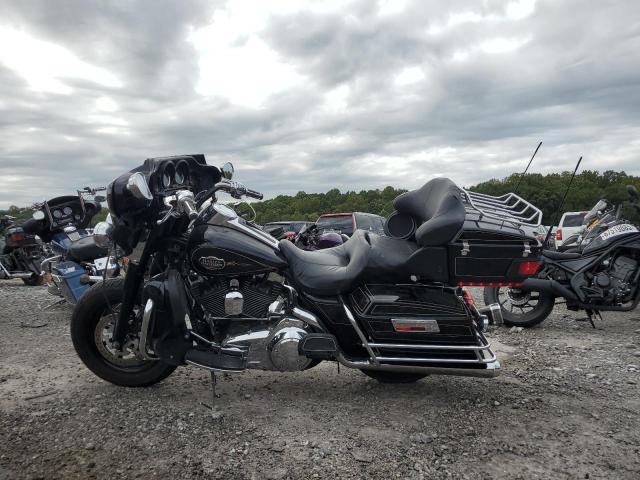 1HD1FC4118Y644710 - 2008 HARLEY-DAVIDSON FLHTCUI BLACK photo 3