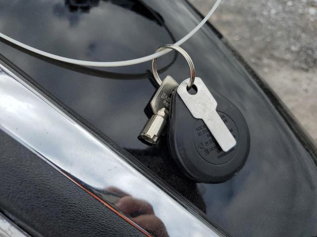 1HD1FC4118Y644710 - 2008 HARLEY-DAVIDSON FLHTCUI BLACK photo 8