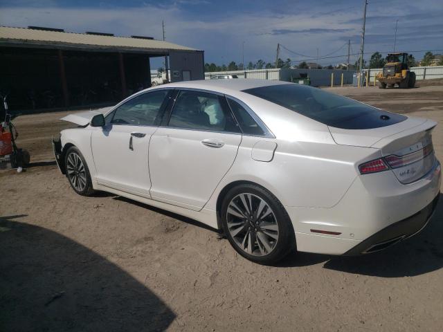 3LN6L5E91LR620698 - 2020 LINCOLN MKZ RESERVE WHITE photo 2