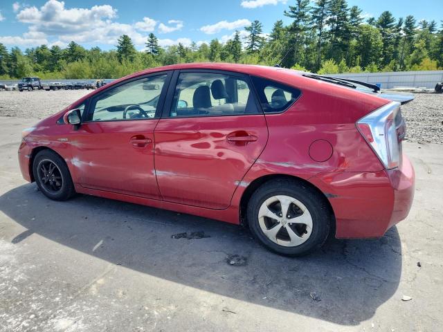 JTDKN3DU1F0437703 - 2015 TOYOTA PRIUS წითელი ფოტო 2