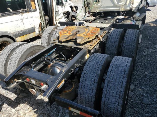 3AKJHTDV9RDVE3330 - 2024 FREIGHTLINER CASCADIA 1 Սպիտակ լուսանկար 6