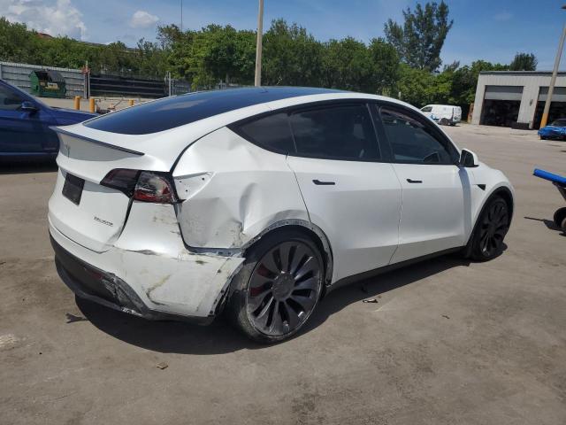 7SAYGDEFXRA291009 - 2024 TESLA MODEL Y 白色 照片 3