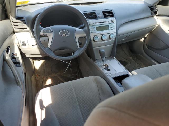 4T1BE46K39U269511 - 2009 TOYOTA CAMRY BASE SILVER photo 8