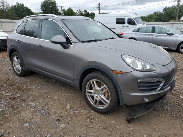 WP1AB2A27BLA44247 - 2011 PORSCHE CAYENNE S GRAY photo 4