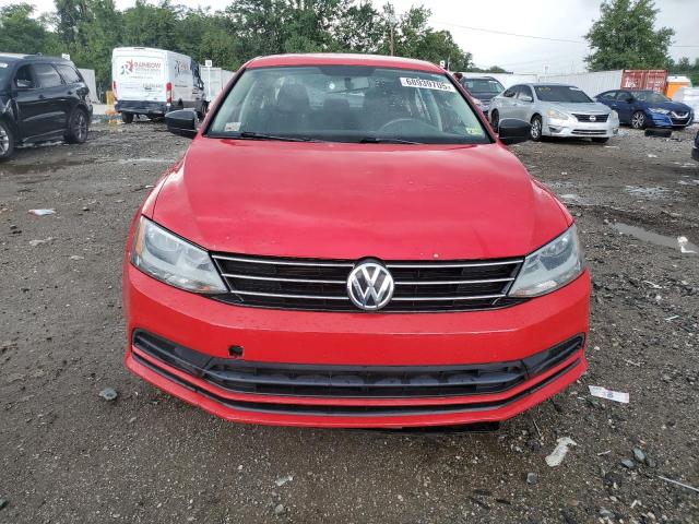 3VWD17AJ6FM304841 - 2015 VOLK JETTA SE RED photo 5