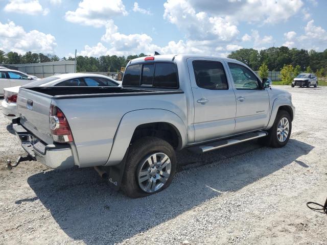 5TFLU4EN5DX082088 - 2013 TOYOTA TACOMA DOUBLE CAB Silber Foto 3