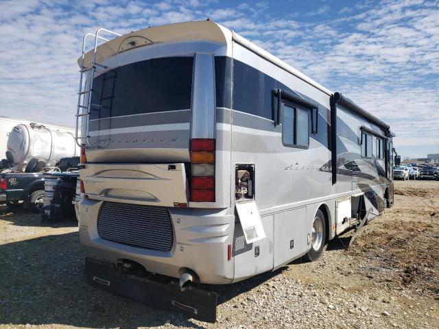 4UZAAHBS94CN28229 - 2004 FTWD MOTORHOME BLACK photo 4