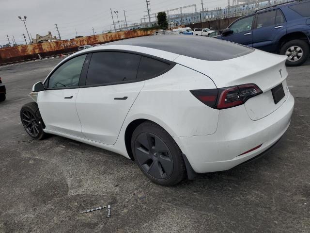5YJ3E1EB3NF347314 - 2022 TESLA MODEL 3 Blanc photo 2