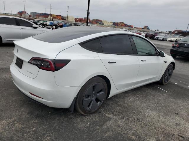 5YJ3E1EB3NF347314 - 2022 TESLA MODEL 3 Blanc photo 3