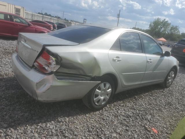 4T1BE32K04U297081 - 2004 TOYOTA CAMRY LE 银色 照片 3