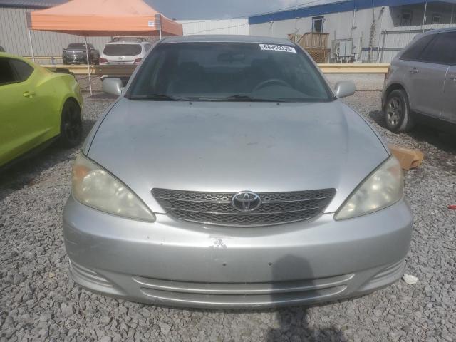 4T1BE32K04U297081 - 2004 TOYOTA CAMRY LE 银色 照片 5