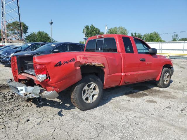 1D7HW42K25S309641 - 2005 DODGE DAKOTA SLT RED photo 3