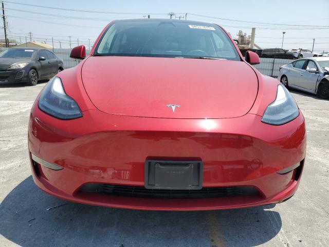 7SAYGAEE4NF542979 - 2022 TESLA MODEL Y Rot Foto 5