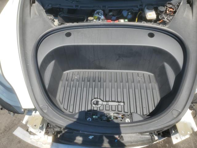 5YJ3E1EAXPF541011 - 2023 TESLA MODEL 3 白色 照片 11