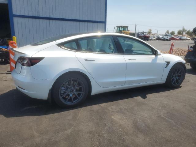 5YJ3E1EAXPF541011 - 2023 TESLA MODEL 3 白色 照片 3