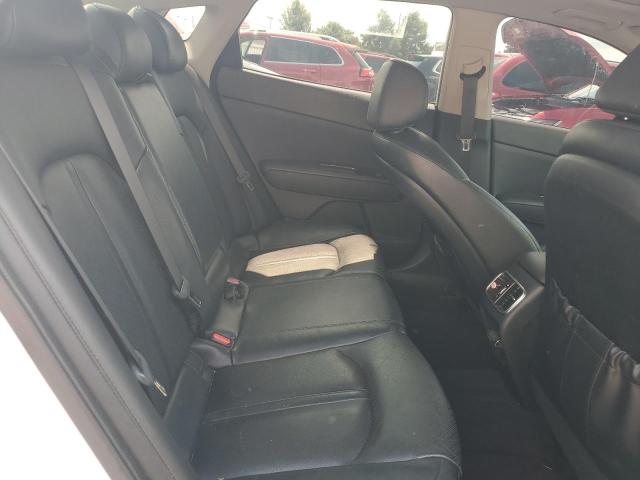 5XXGU4L32GG098781 - 2016 KIA OPTIMA EX WHITE photo 10