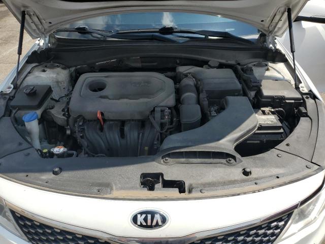 5XXGU4L32GG098781 - 2016 KIA OPTIMA EX WHITE photo 11