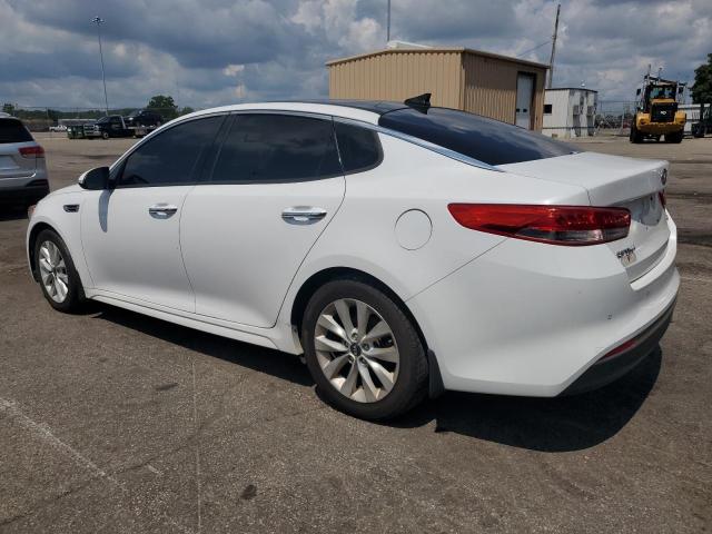 5XXGU4L32GG098781 - 2016 KIA OPTIMA EX WHITE photo 2