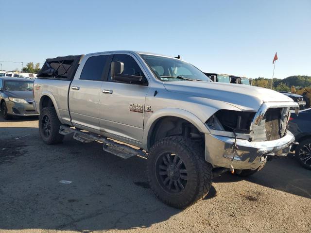 3C6UR5DL4JG337106 - 2018 RAM 2500 SLT SILVER photo 4